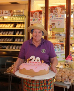 Sylvie Berg and our  special doughnut cake 